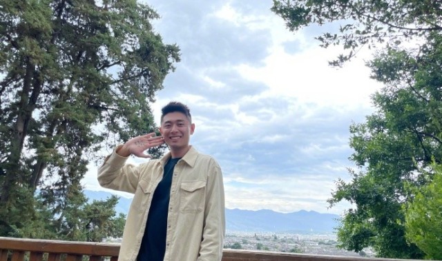  小萨20+20国王力克篮网  